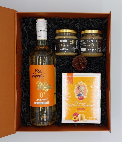 Elegancki kosz prezentowy „Słoneczna Elegancja” Wino 0%