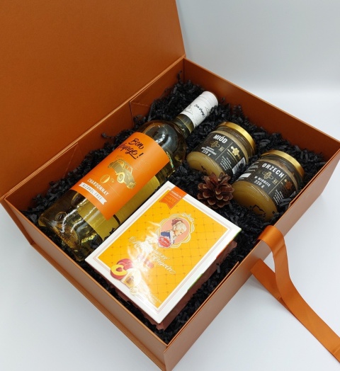 Elegancki kosz prezentowy „Słoneczna Elegancja” Wino 0%